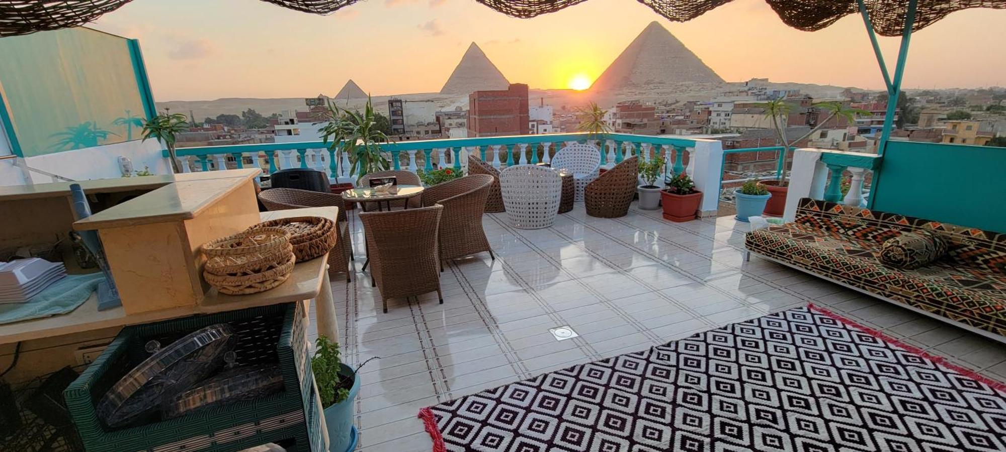 Pyramids Temple Guest House Kafret el-Gabal Esterno foto