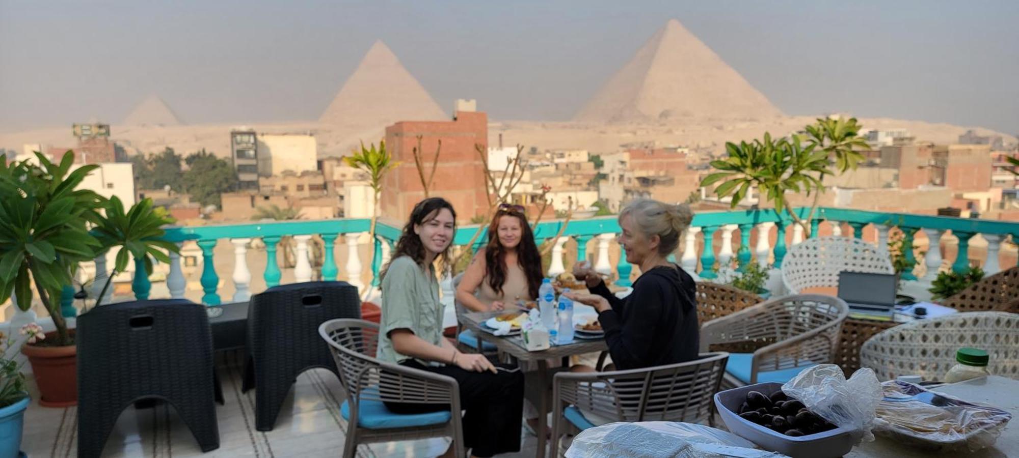Pyramids Temple Guest House Kafret el-Gabal Esterno foto