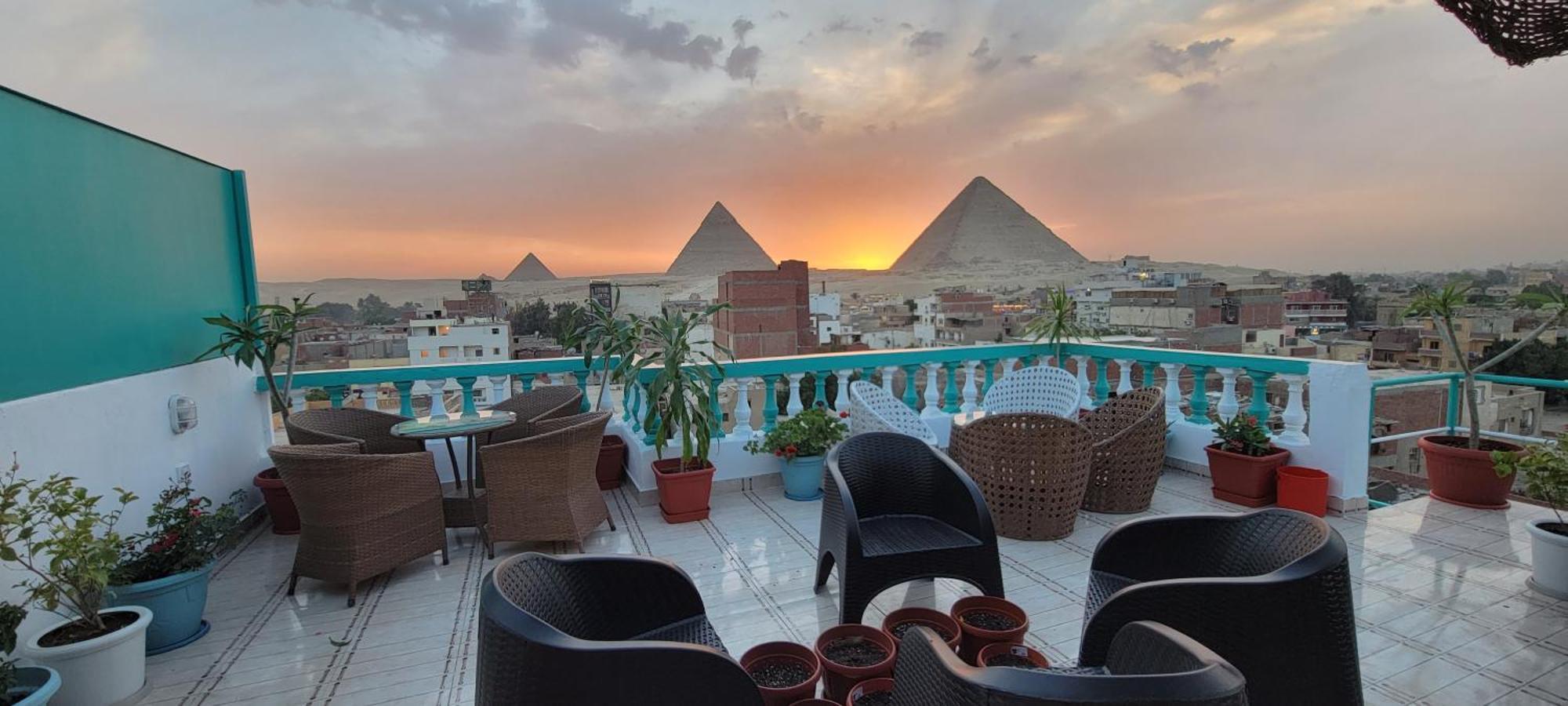 Pyramids Temple Guest House Kafret el-Gabal Esterno foto