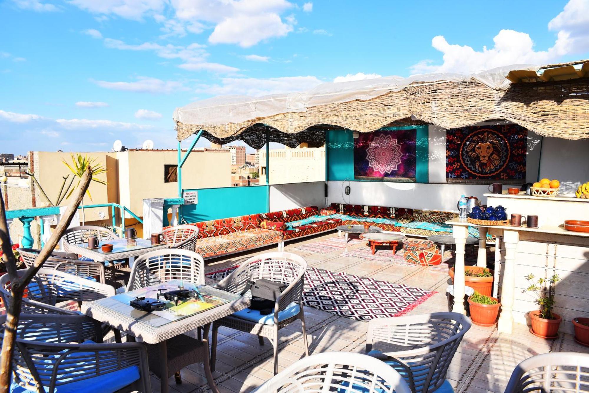 Pyramids Temple Guest House Kafret el-Gabal Esterno foto